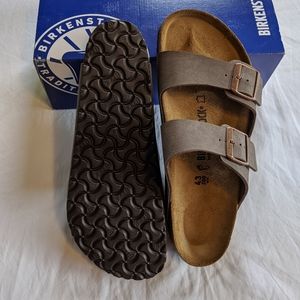 Birkenstock Arizona Mocca size 10